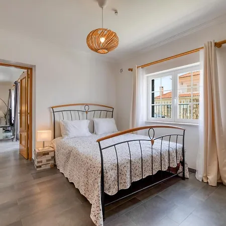 Villa Casa Branca - With Private Pool & Big Garden Ribamar (Lourinha)