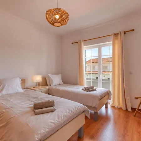 Casa Branca - With Private Pool & Big Garden *