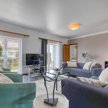 Casa Branca - With Private Pool & Big Garden * Ribamar (Lourinha)