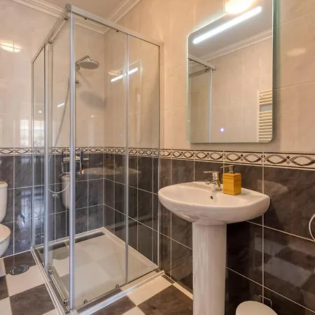 Casa Branca - With Private Pool & Big Garden * Ribamar (Lourinha)