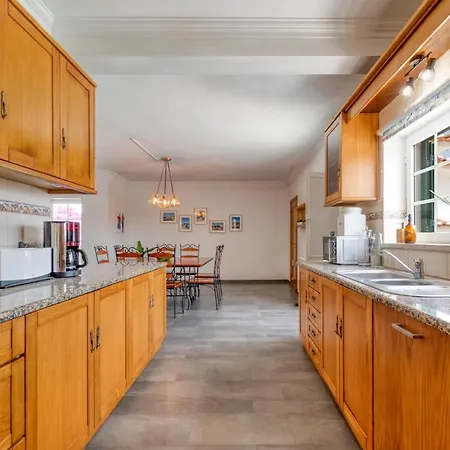Casa Branca - With Private Pool & Big Garden Villa *