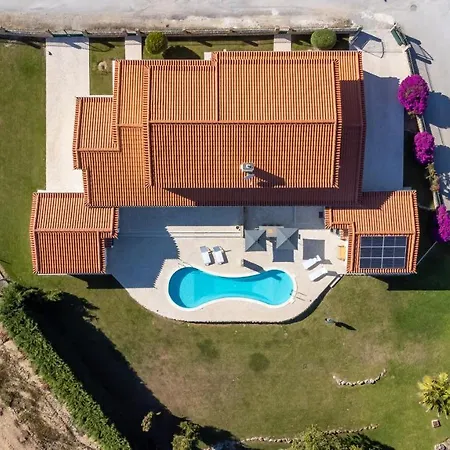 Casa Branca - With Private Pool & Big Garden * Ribamar (Lourinha)