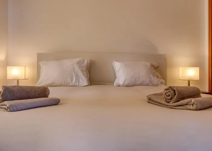 Casa Branca - With Private Pool & Big Garden Ribamar (Lourinha)