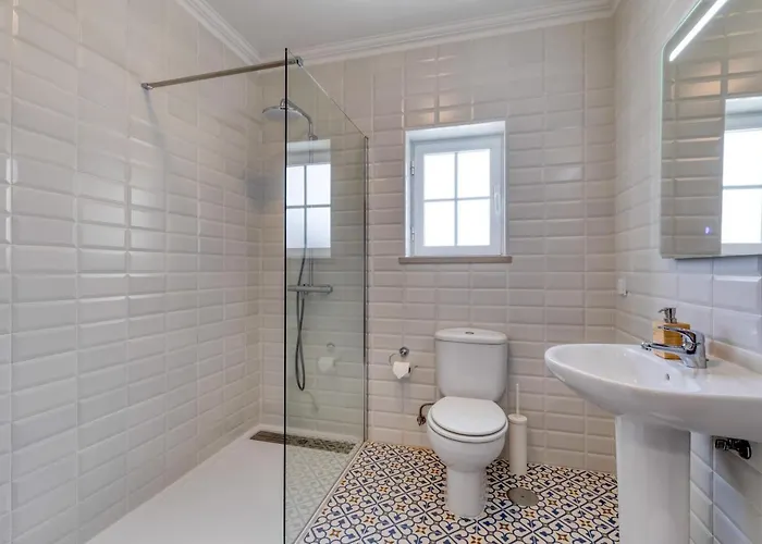 Casa Branca - With Private Pool & Big Garden