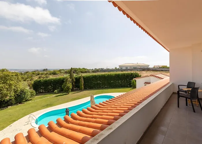 Casa Branca - With Private Pool & Big Garden Villa *